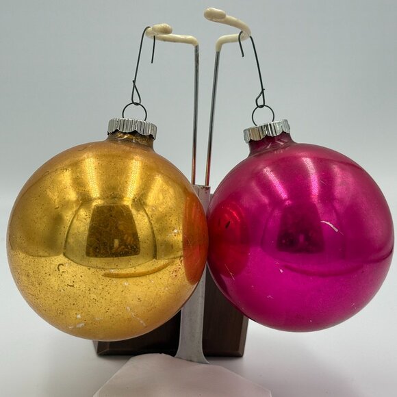 2 Vintage Shiny Brite Glass Christmas Ornaments Red and Gold 3" - Picture 1 of 16